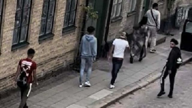 Bild från brottsplatsen på Nygatan där misshandeln av pappan ägde rum. Foto: Polisen 