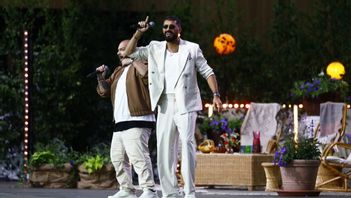 Medina på Allsångsscenen. Foto: Stefan Jerrevång/TT