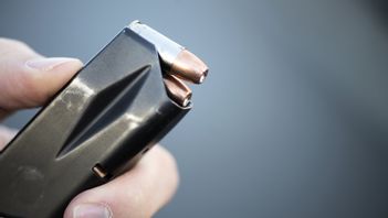 Ammunition är redan reglerat och är det som är farligt. Magasinet är det inte. Foto: Fredrik Sandberg / TT