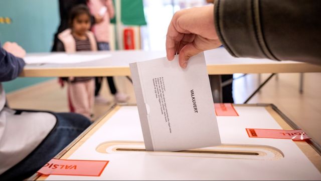 Det man inte har i opinionssiffrorna får man ha i huvudet. Foto: Johan Nilsson/TT