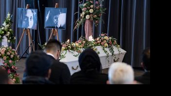 Karolin Hakim begravs i Malmö 2019. När skjutningarna ökar, ökar också risken för utomstående. Foto: Johan Nilsson/TT