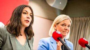 Socialdemokraterna satsar på ”flood the zone”-strategi. Till vänster Teresa Carvalho, till höger Magdalena Andersson. Foto: Ulf Palm/TT