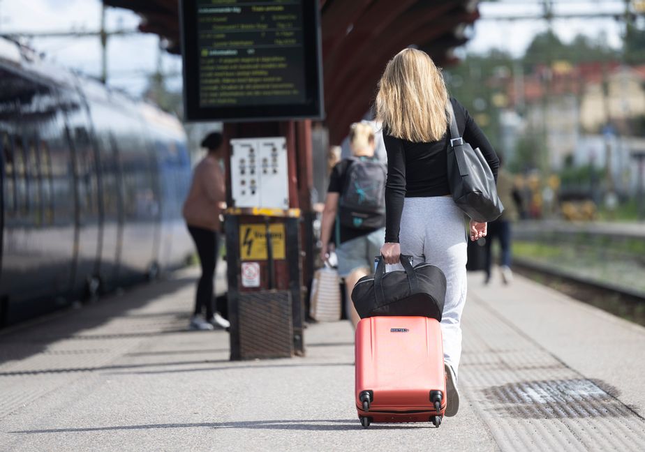 Enligt SJ har tåget stått still msedan i natt på grund av ett kontaktledningsfel som trafikverket ansvarar för. Arkivbild Fredrik Sandberg/TT