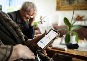 Äldre personer anses mer utsatta för risken att bli utsatta för bedrägerier. Arkivbild. Foto: Caisa Rasmussen/TT