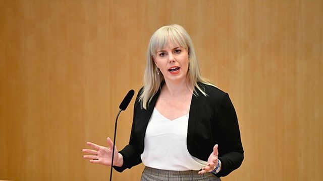 Ljnda Snecker är en av många tidigare V-ledamöter som fått bidrag. Henrik Montgomery / TT