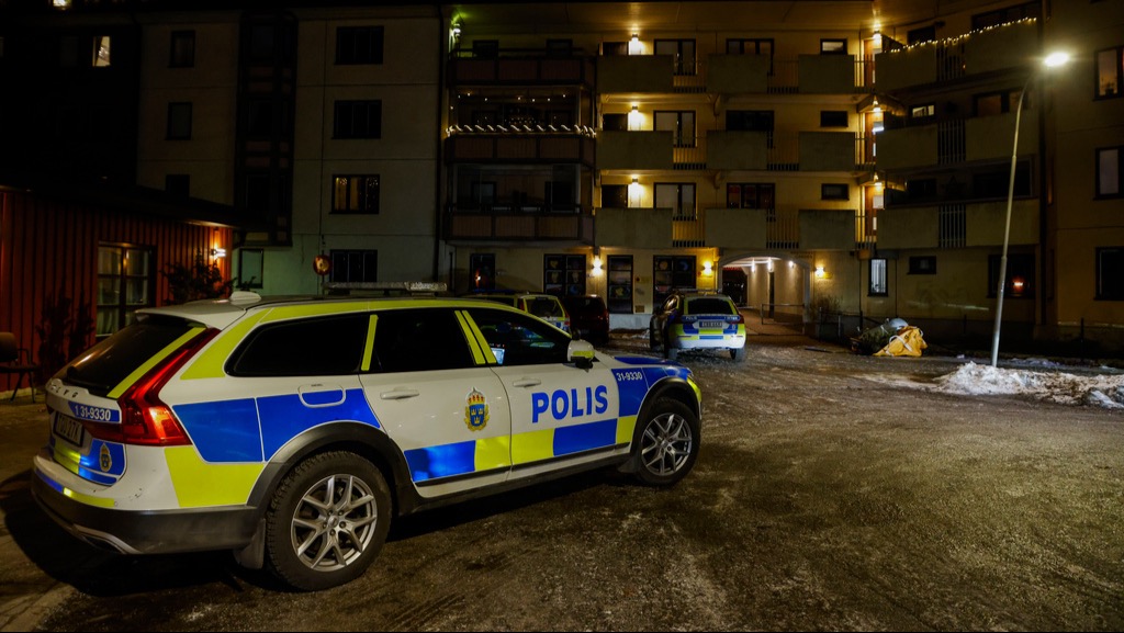 Uppgifter Om Skottlossning I Enskede - En Person Uppges Skadad