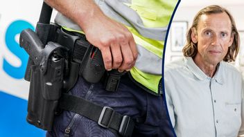 När blev det ett “radikalt” förslag att polisen ska använda sina tjänstevapen i en livshotande situation? Foto: Johan Nilsson/TT