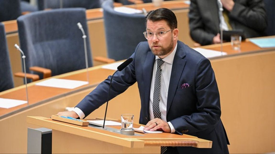 Sverigedemokraternas partiledare Jimmie Åkesson kräver obligatoriska utvisningsyrkanden för utländska medborgare som begår grova våldsbrott. Foto: Jessica Gow/TT.