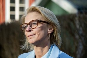 Finansminister Elisabeth Svantesson tror att staten måste ta upp ln för att betala upprustningen av försvaret under en tid. Christine Olsson/TT