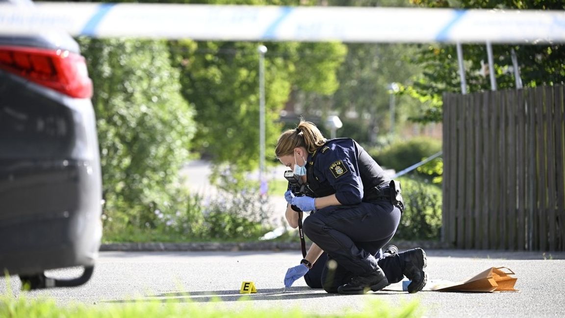 Polisen misstänker att en pojke utsatts för ett mordförsök utanför en skola i centrala Hässleholm. Foto: Johan Nilsson//TT