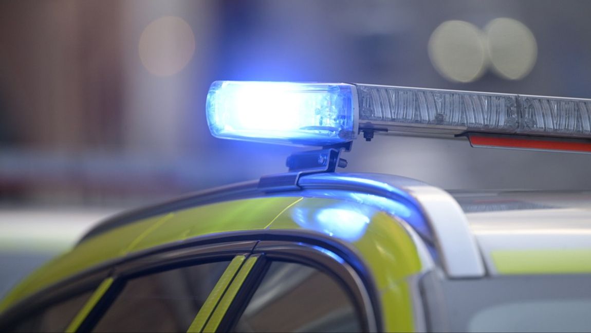 Polis och ambulans tillkallades till Tyresö utanför Stockholm sedan smällar hörts. Arkivbild. Foto: Janerik Henriksson.