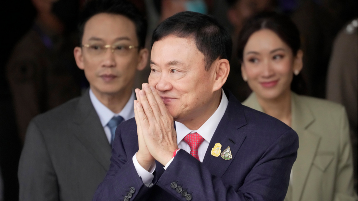 Thaksin Shinawatra efter landningen på tisdagen. Foto: Sakchai Lalit/AP/TT