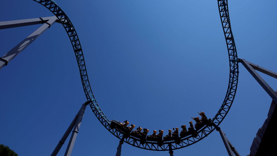 Visitors enjoying a roller coaster ride in Rome on the day that restrictions were lifted and amusement parks were allowed to re-open, 17th of June 2021. Photo: Alessandra Tarantino/AP/TT