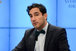 Socialdemokraternas arbetsmarknadspolitiska talesperson Ardalan Shekarabi håller pressträff om arbetslösheten. Arkivbild. Foto: Axel Narving/TT