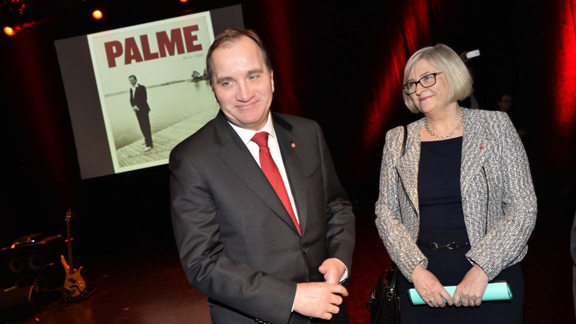 Löfven stod på Palmes axlar. Men hade Palme uppskattat Löfvens gärning? Foto: Jonas Ekströmer/TT 