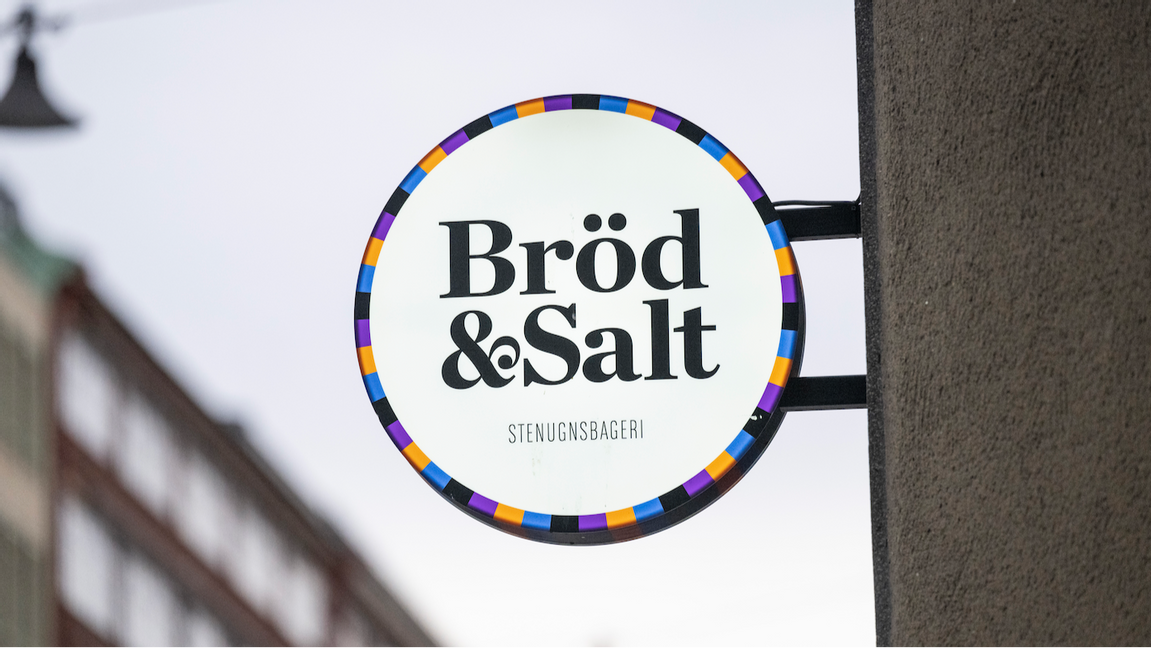 Det är andra gången på knappt två veckor som samma kafé utsätts för skadegörelse. Foto: Fredrik Sandberg/TT