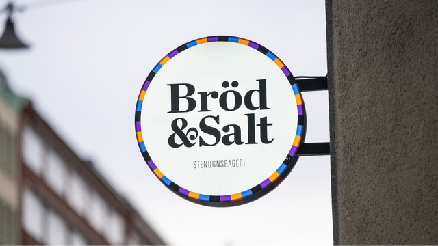 Det är andra gången på knappt två veckor som samma kafé utsätts för skadegörelse. Foto: Fredrik Sandberg/TT
