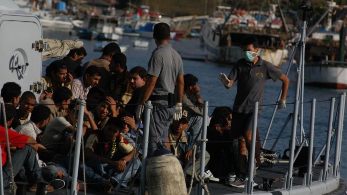 Migranter anländer till ön Lampedusa. Arkivbild. Foto: Sara Prestianni/Noborder Network, CC BY 2.0