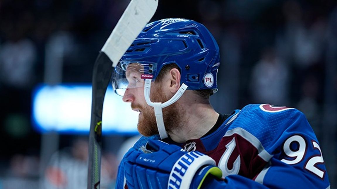 Gabriel Landeskog i Colorado-uniformen. Foto: Jack Dempsey/AP/TT.