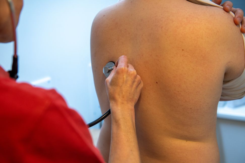 Många med kroniska sjukdomar får inte den vård de skulle behöva. Arkivbild. Foto: Samuel Steén/TT