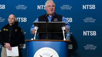 NTSB:s talesperson Todd Inman. Foto: Jose Luis Magana/AP/TT