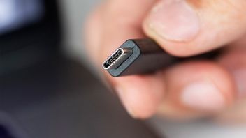 USB C-laddare. Arkivbild. Foto: Fredrik Sandberg / TT