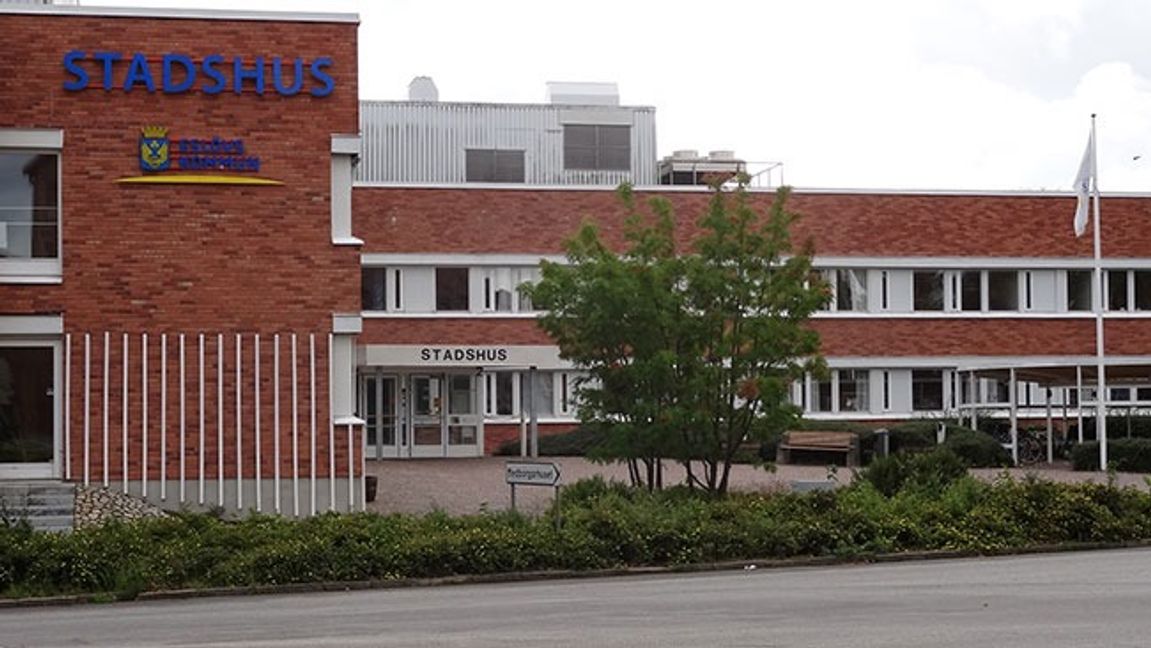 Eslövs kommunhus. Bild: Mrkommun/CC BY-SA 3.0