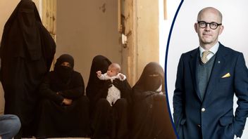 IS-kvinnor frisläppta från kurdiska fånglägret al-Hol. Foto: Maya Alleruzzo, AP/TT.