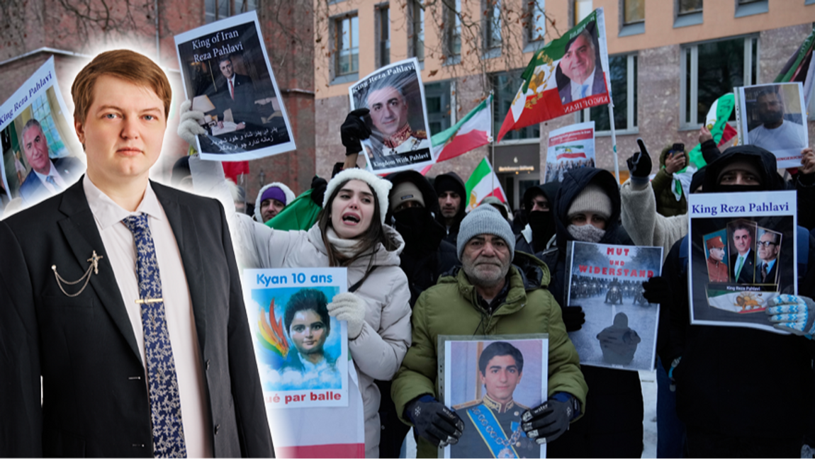 Iranier verkar åtminstone föredra ”farbror” Reza Pahlavi framför ”farbror” Khamenei. Foto: Ebrahim Noroozi / AP / TT