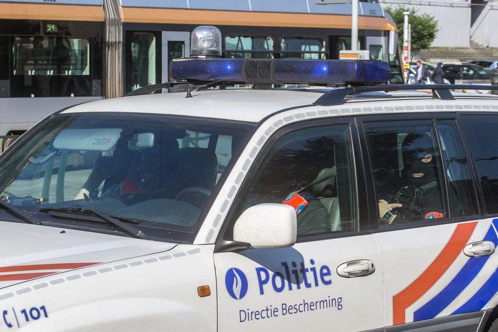 En belgisk polisbil i Bryssel 2016. Arkivfoto. Foto: Olivier Matthys/AP/TT
