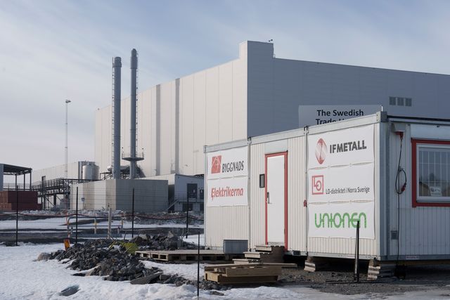 Northvolts batterifabrik i Skellefteå och andra kan säljas till högstbjudande enligt konkursförvaltaren – om svenska myndigheter godkänner affären. Foto: Jonas Westling/TT