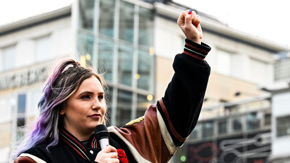 Kanal 5s drag Linnea Claeson i ”Superstars”