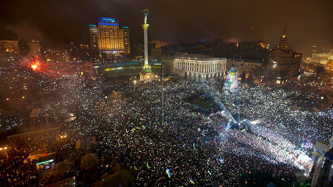 Demonstranter vid Maidan-torget nyår 2014. Foto: Efrem Lukatsky/AP/TT