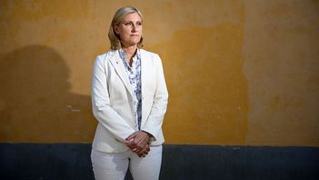 Elisabet Åbjörnsson Hollmark, generaldirektör för Statens institutionsstyrelse, har fått mycket kritik för hur unga inte är skyddade på hemmen. Foto: Anders Wiklund/TT