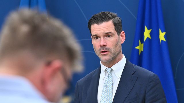 Migrationsminister Johan Forssell (M) reser till Helsingfors för att ta del av Finlands arbete med att attrahera högkvalificerad arbetskraft. Foto: Claudio Bresciani/TT