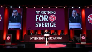 Socialdemokraterna vill ha en ny riktning, men vad är den nya riktningen? Bristen på tuffa frågor gör att vi inte vet. Foto: Björn Larsson Rosvall/TT