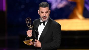 Talkshow-stjärnan Jimmy Kimmel under årets Emmygala. Foto: Phil McCarten/AP/TT