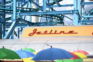 Gröna Lund har sedan tidigare beslutat att montera ned den olycksdrabbade bergochdalbanan Jetline efter olyckan. Foto: Pontus Lundahl/TT