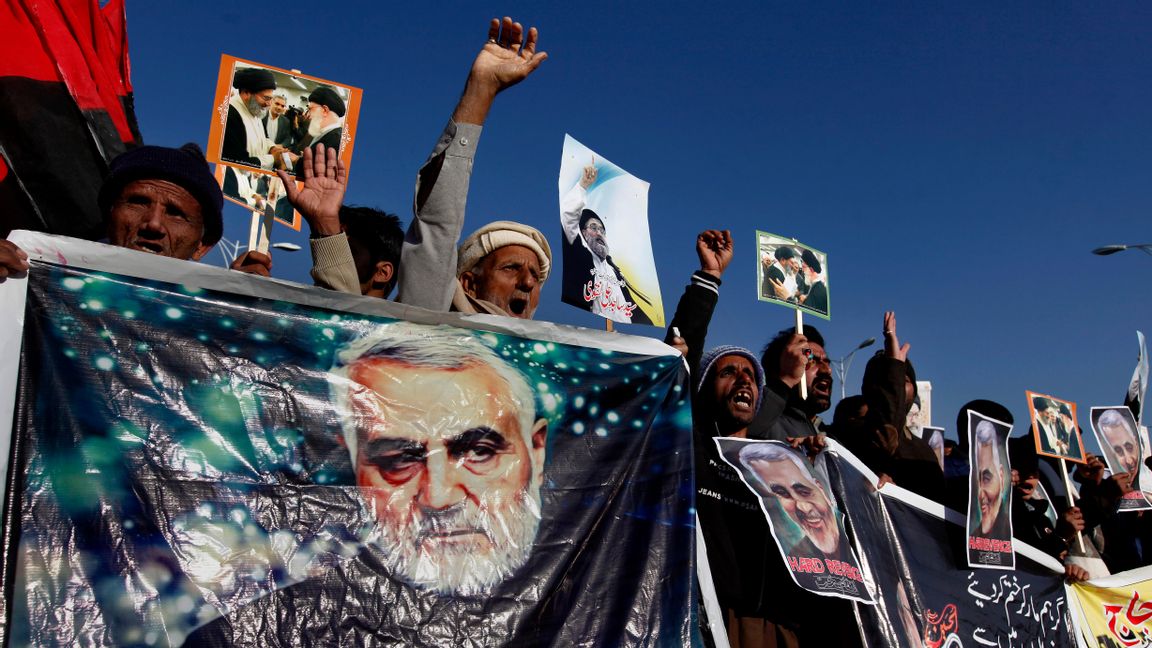 Den iranske generalen Qassem Soleimani dog i en amerikansk drönarattack för drygt ett år sedan. Arkivbild. Foto: Anjum Naveed/AP/TT.