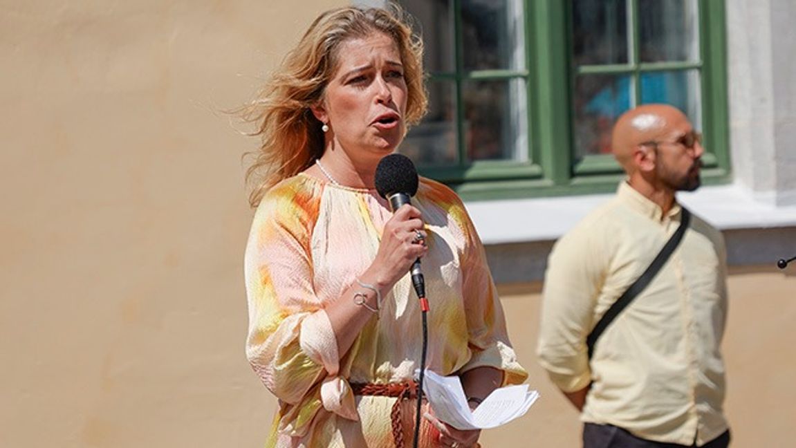 ”Det Strandhäll gör är inte att försvara rätten till abort, utan att kräva att alla som arbetar inom vården ska avkrävas blind lojalitet till hennes syn på frågan”, skriver John Gustavsson. Foto: Adam Ihse/TT