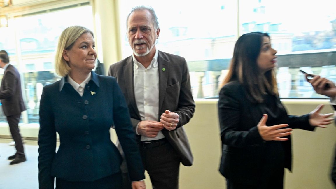 Magdalena Andersson vill inte svara på vem som får och inte får vara med i hennes regering. Foto: Fredrik Sandberg/TT 