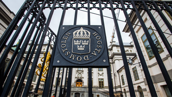 Högsta domstolens nya avgöranden klargör när utvisning kan ske trots stark anknytning till Sverige. Foto: Magnus Andersson/TT