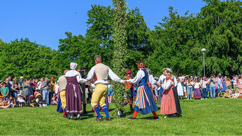 Sverige behöver mer gemenskap och mindre mångkultur. Foto: Bengt Nyman, CC BY-SA 2.0, via Wikimedia Commons