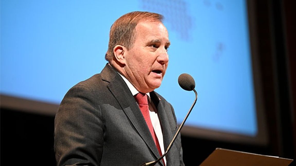 Stefan Löfven, Ordförande Olof Palmes minnesfond, när Palmepriset delas ut till verksamheten på Utøya, under en ceremoni i Grünewaldsalen, Konserthuset i Stockholm. Bild: Fredrik Sandberg / TT 