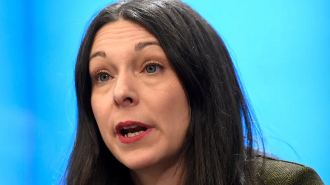 Teresa Carvalho (S), rättspolitisk talesperson, anser nu att visitationszoner behövs i södra Stockholm. Foto: Jakob Åkersten Brodén/TT