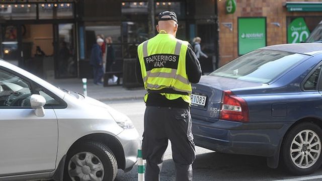 Genrebild på parkeringsvakt. Bild: Fredrik Sandberg / TT