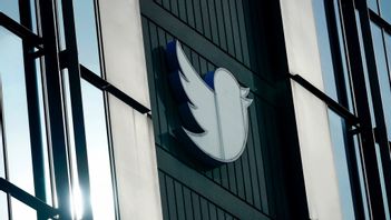 Musk tror att twitter snart kan vara på fötter. Foto: Jeff Chiu/TT