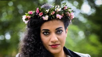 Athena Farrokhzad som sommarpratare 2014. Tror någon att Henrik Jönsson får tala oemotsagd i radion, trots att hans åsikter är demokratiska och frihetliga till skillnad från Farrokhzads totalitära? Foto: Per Larsson/TT