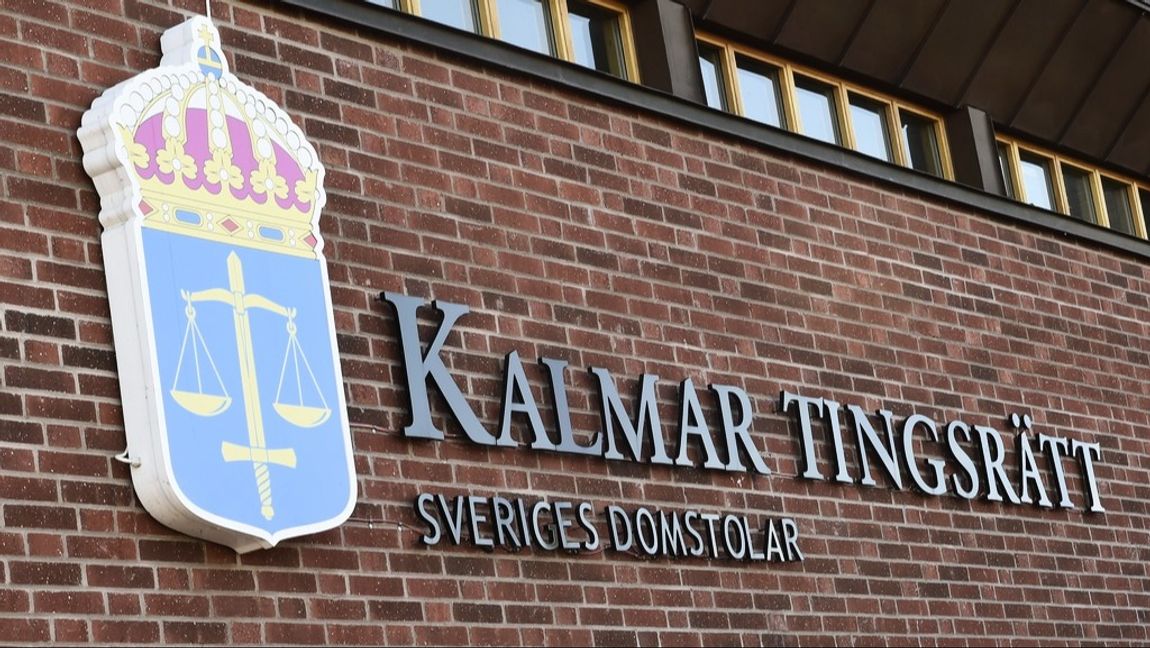 Kalmar tingsrätt dömer två pojkar för mord respektive stämpling till mord. Den ene av dem ska utvisas på livstid. Foto: Mikael Fritzon/TT