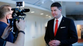 Oscar Sjöstedt (SD) tycker att Socialdemokraterna kopierar SD:s politik. Foto: Christine Olsson/TT